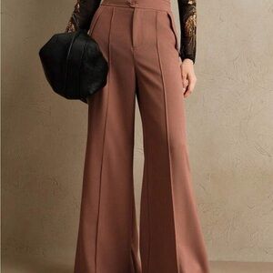 Chic Wide-Leg Women's Pants in Redwood